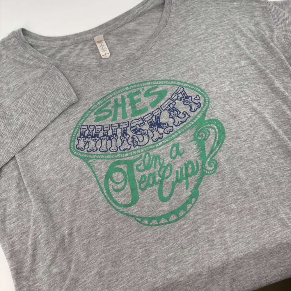 Women's L Gray Graphic Long Fitted Sleeve Tee She's Whiskey in a Teacup
